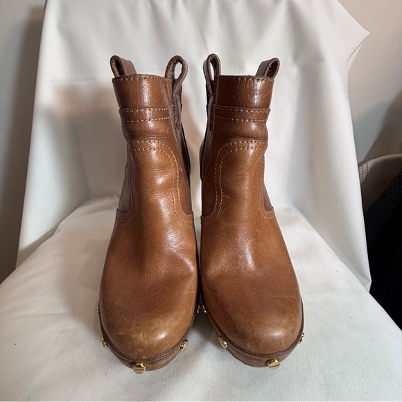 TORY BURCH Sz 6.5 Leather High Wooden Heel Bootie Clogs Distressed Rivets Studs - Picture 2 of 12